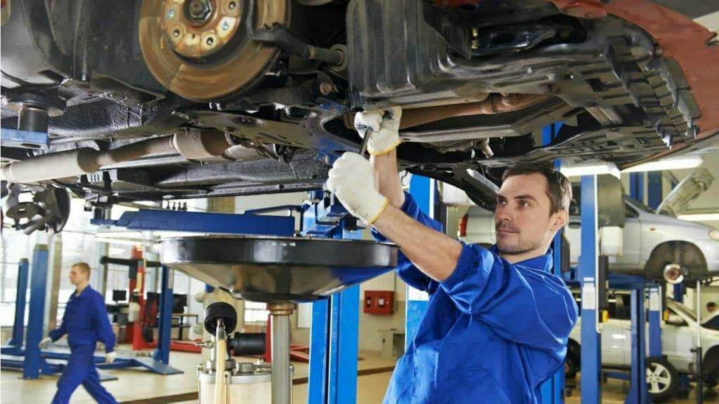 how to save money on car repairs